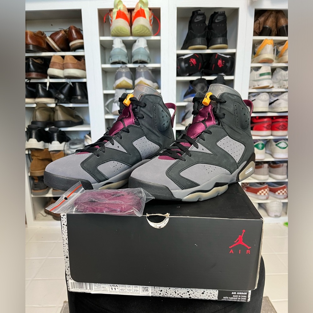 Nike Air Jordan Retro 6 Bordeaux, SZ 11.5